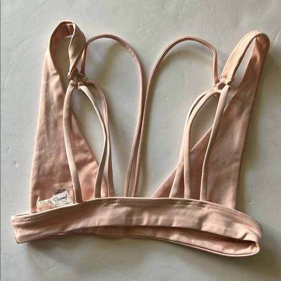 Beach Bunny pale pink strappy triangle bikini top size S - Picture 2 of 3